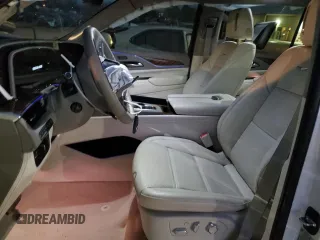2024 Cadillac Escalade ESV 4WD Premium Luxury Platinum z VIN 1GYS4MKL5RR266838, wystawiony jako Copart lot #41866695 z przebiegiem 7 147 mil mil oraz Szkoda całkowita • Salvage title. Historia ofert i sprzedaży dostępna na DreamBid. Obrazek 7.