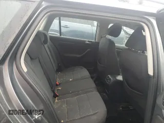 2010 Volkswagen Jetta S with VIN 3VWKZ7AJ2AM623887, listed as a Copart auction lot 84193724 with 148,275 mi miles and Salvage title. Bid and sale history available at DreamBid. Image 10.
