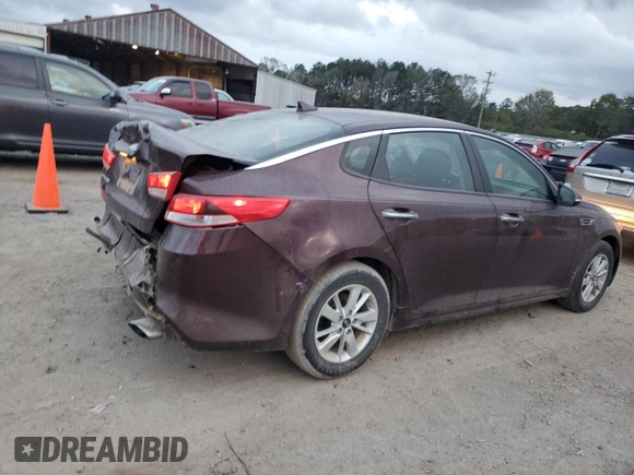 2016 Kia Optima LX with VIN 5XXGT4L32GG105361, listed as a Copart auction lot 82678114 with 58,031 mi miles and Salvage Title. Bid and sale history available at carsss.com. Image 3.