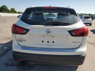 2017 Nissan Rogue SV with VIN JN1BJ1CR4HW133863, listed as a Copart auction lot 62645135 with 66,170 mi miles and Salvage title. Bid and sale history available at DreamBid. Image 6.