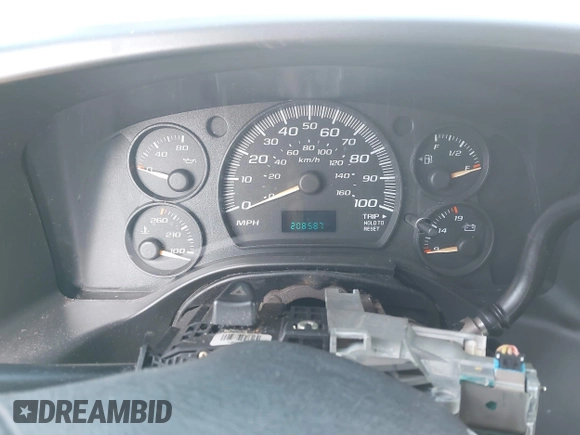 2006 Chevrolet Express Passenger with VIN 1GAHG35U061192639, listed as a IAAI auction lot 42465565 with 208,587 mi miles and . Bid and sale history available at DreamBid. Image 7.