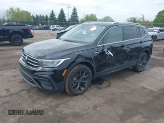 2024 Volkswagen Tiguan SE with VIN 3VVMB7AX7RM042855, listed as a IAAI auction lot 42223748 with 14,077 mi miles and . Bid and sale history available at DreamBid. Image 19.