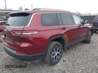 2023 Jeep Grand Cherokee Limited z VIN 1C4RJKBG6P8810318, wystawiony jako IAAI lot #41519714 z przebiegiem 56 777 mil mil oraz . Historia ofert i sprzedaży dostępna na DreamBid. Obrazek 4.