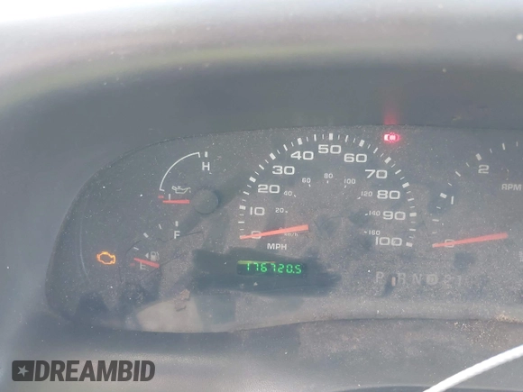 2002 Ford F-250 XL with VIN 1FTNW20L52ED26196, listed as a IAAI auction lot 42602169 with 176,720 mi miles and . Bid and sale history available at DreamBid. Image 7.