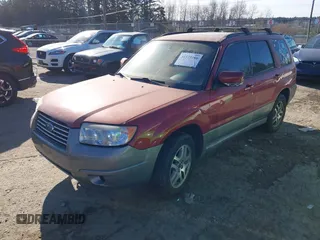 2006 Subaru Forester 2.5 X L.L. Bean Edition with VIN JF1SG67616H704919, listed as a IAAI auction lot 41573380 with 196,584 mi miles. Bid and sale history available at carsss.com. Image 2.