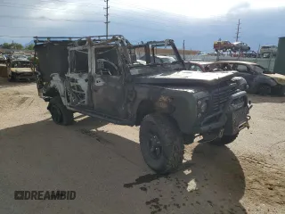 1999 Land Rover Defender with VIN SALLDKH88XA166680, listed as a Copart auction lot 50638085 with Not provided miles and Non repairable. Bid and sale history available at DreamBid. Image 4.