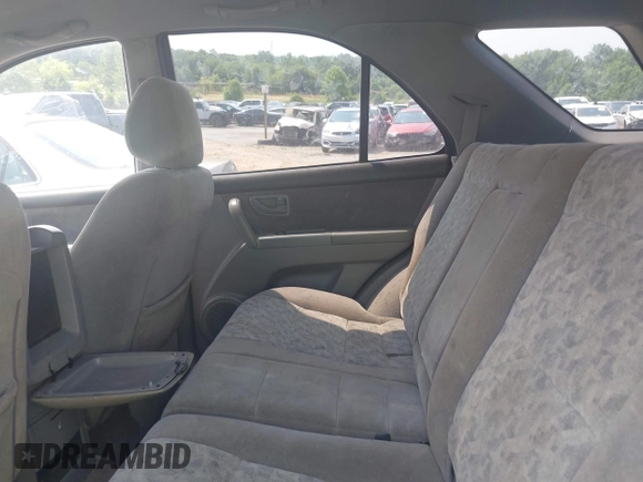 2006 Kia Sorento LX z VIN KNDJD733565594023, wystawiony jako IAAI lot #42375621 z przebiegiem 129 468 mil mil oraz . Historia ofert i sprzedaży dostępna na DreamBid. Obrazek 8.