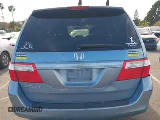 2006 Honda Odyssey EX-L z VIN 5FNRL38706B075356, wystawiony jako IAAI lot #42021960 z przebiegiem 120 455 mil mil oraz . Historia ofert i sprzedaży dostępna na DreamBid. Obrazek 16.