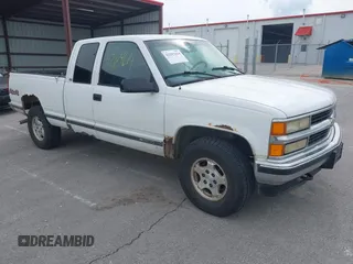 1997 Chevrolet Silverado 1500 with VIN 2GCEK19R0V1188358, listed as a IAAI auction lot 42187614 with 218,527 mi miles and . Bid and sale history available at DreamBid. Image 1.