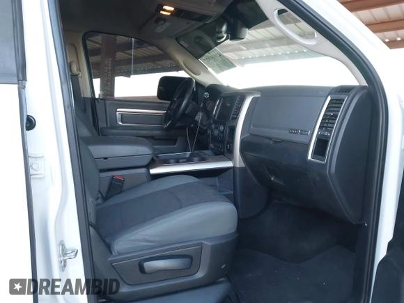 2016 Ram 2500 SLT с VIN 3C6UR5DLXGG227959, выставлен на аукционе IAAI как лот 42609927 с пробегом 186 337 миль миль и . История ставок и продаж доступна на DreamBid. Изображение 5.
