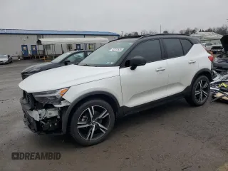 2019 Volvo XC40 R-Design z VIN YV4AC2HMXK2068129, wystawiony jako Copart lot #43337635 z przebiegiem 88 227 mil mil oraz Szkoda całkowita • Salvage title. Historia ofert i sprzedaży dostępna na DreamBid. Obrazek 1.