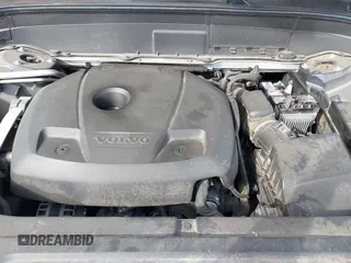 2016 Volvo XC90 T6 Momentum with VIN YV4A22PK0G1089068, listed as a IAAI auction lot 41819356 with 122,259 mi miles. Bid and sale history available at carsss.com. Image 10.