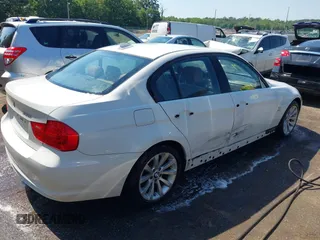 2011 BMW 3 Series 328i xDrive with VIN WBAPK5C54BA662199, listed as a IAAI auction lot 42651146 with 190,396 mi miles and . Bid and sale history available at DreamBid. Image 4.