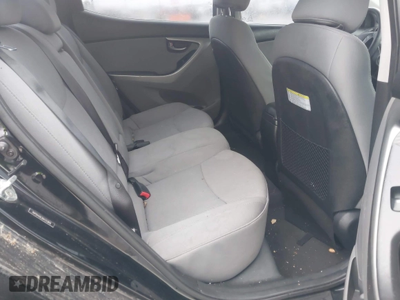 2013 Hyundai Elantra GLS z VIN 5NPDH4AE5DH333816, wystawiony jako IAAI lot #41213434 z przebiegiem 151 085 mil mil oraz . Historia ofert i sprzedaży dostępna na DreamBid. Obrazek 8.