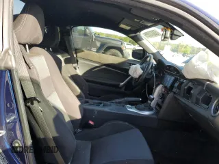 2020 Toyota 86 z VIN JF1ZNAA18L8752692, wystawiony jako Copart lot #53072355 z przebiegiem 40 887 mil mil oraz Szkoda całkowita • Salvage title. Historia ofert i sprzedaży dostępna na DreamBid. Obrazek 11.