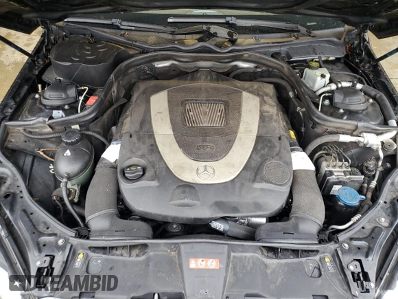 2011 Mercedes-Benz E 550 Luxury with VIN WDDHF9AB4BA335478, listed as a Copart auction lot 44942135 with 235,581 mi miles and Salvage title. Bid and sale history available at DreamBid. Image 12.