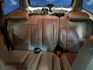 2000 Ford Explorer XLT с VIN 1FMZU83PXYZA51396, выставлен на аукционе Copart как лот 62365505 с пробегом 230 018 миль миль и Списание • Salvage title. История ставок и продаж доступна на DreamBid. Изображение 10.