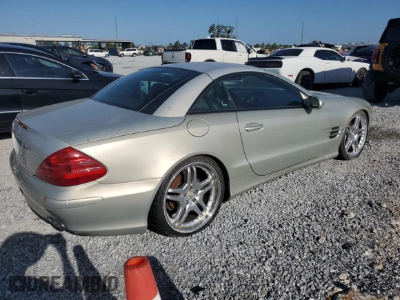 2003 Mercedes-Benz SL 500 z VIN WDBSK75F43F010183, wystawiony jako Copart lot #55220355 z przebiegiem 74 967 mil mil oraz Szkoda całkowita • Salvage title. Historia ofert i sprzedaży dostępna na DreamBid. Obrazek 3.