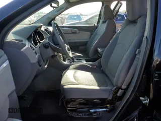 2012 Chevrolet Traverse 1LT with VIN 1GNKRGED2CJ152547, listed as a Copart auction lot 52012085 with 238,137 mi miles and Salvage Title. Bid and sale history available at DreamBid. Image 7.