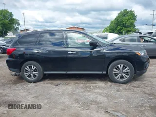 2020 Nissan Pathfinder SV с VIN 5N1DR2BM0LC590329, выставлен на аукционе IAAI как лот 42379371 с пробегом 97 471 миль миль и . История ставок и продаж доступна на DreamBid. Изображение 13.