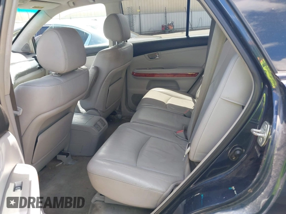2004 Lexus RX 330 with VIN 2T2HA31U84C031474, listed as a IAAI auction lot 42250913 with 212,134 mi miles and . Bid and sale history available at DreamBid. Image 8.