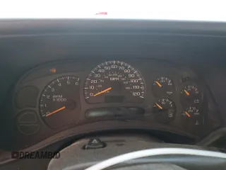 2005 Chevrolet Silverado 1500 Work Truck with VIN 1GCEC14X45Z226541, listed as a Copart auction lot 51903105 with 307,751 mi miles and Salvage Title. Bid and sale history available at carsss.com. Image 9.