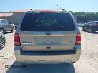 2012 Ford Escape XLT с VIN 1FMCU9DG9CKC62438, выставлен на аукционе IAAI как лот 42655392 с пробегом 129 503 миль миль и . История ставок и продаж доступна на DreamBid. Изображение 16.