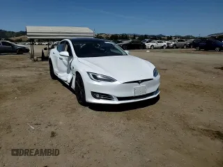 2017 Tesla Model S 100D с VIN 5YJSA1E27HF199003, выставлен на аукционе Copart как лот 59214775 с пробегом 99 673 миль миль и Списание • Salvage title. История ставок и продаж доступна на DreamBid. Изображение 14.