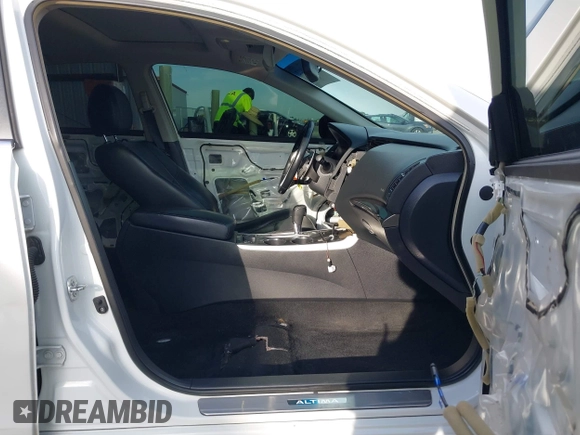 2013 Nissan Altima SL z VIN 1N4BL3AP9DC234645, wystawiony jako IAAI lot #42034822 z przebiegiem 190 148 mil mil oraz . Historia ofert i sprzedaży dostępna na DreamBid. Obrazek 5.