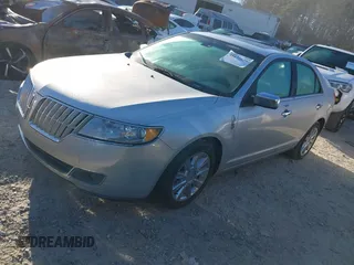 2011 Lincoln MKZ with VIN 3LNHL2GC2BR759690, listed as a IAAI auction lot 41672626 with 117,839 mi miles. Bid and sale history available at carsss.com. Image 17.
