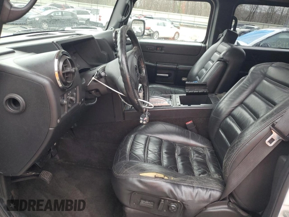 2006 Hummer H2 z VIN 5GRGN23UX6H104613, wystawiony jako Copart lot #51611815 z przebiegiem 186 543 mil mil oraz Szkody całkowita. Historia ofert i sprzedaży dostępna na DreamBid. Obrazek 7.