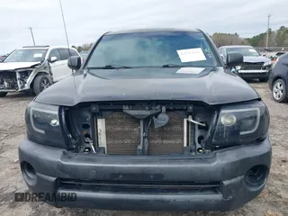 2009 Toyota Tacoma with VIN 5TENX22N99Z646608, listed as a IAAI auction lot 41799026 with 220,230 mi miles. Bid and sale history available at carsss.com. Image 12.