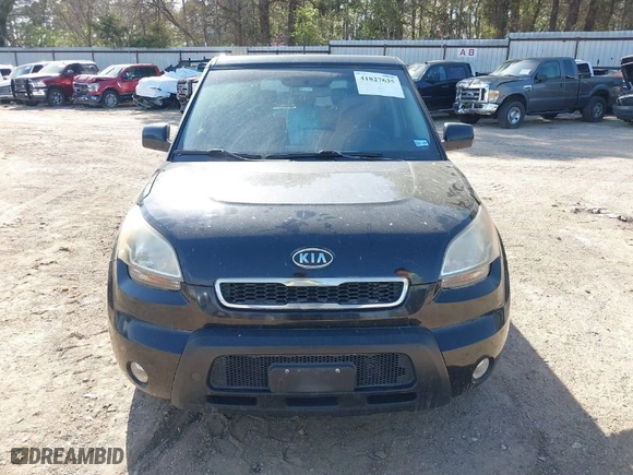 2010 Kia Soul ! with VIN KNDJT2A26A7187048, listed as a IAAI auction lot 41827635 with 182,647 mi miles. Bid and sale history available at carsss.com. Image 6.