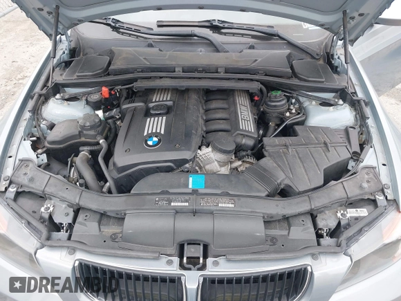 2007 BMW 3 Series 328i with VIN WBAVC53577FZ81305, listed as a IAAI auction lot 42575262 with 76,398 mi miles and . Bid and sale history available at DreamBid. Image 10.