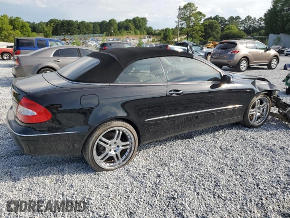 2009 Mercedes-Benz CLK 350 z VIN WDBTK56F29T105066, wystawiony jako Copart lot #46081115 z przebiegiem 150 934 mil mil oraz Nie do naprawy • Non repairable. Historia ofert i sprzedaży dostępna na DreamBid. Obrazek 3.