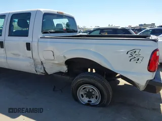 2012 Ford F-250 XL with VIN 1FT7W2B68CEC11769, listed as a IAAI auction lot 42678565 with 101,663 mi miles and . Bid and sale history available at DreamBid. Image 6.
