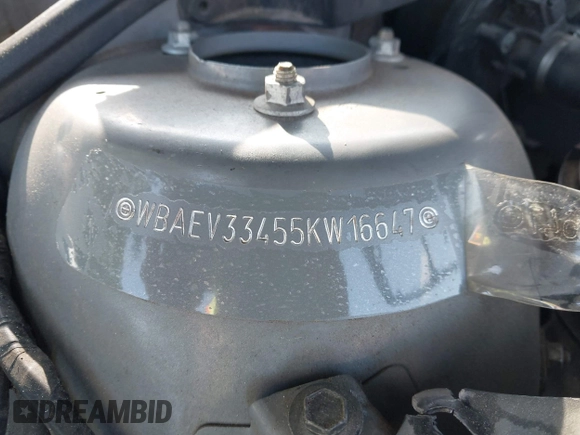 2005 BMW 3 Series 325i with VIN WBAEV33455KW16647, listed as a IAAI auction lot 42212179 with 109,853 mi miles and . Bid and sale history available at DreamBid. Image 9.