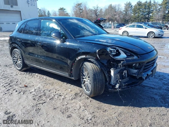 2023 Porsche Cayenne with VIN WP1AA2AY5PDA05830, listed as a IAAI auction lot 41692082 with 41,393 mi miles. Bid and sale history available at carsss.com. Image 1.