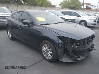 2018 Mazda 3 Sport z VIN 3MZBN1K76JM212245, wystawiony jako IAAI lot #42348528 z przebiegiem 77 994 mil mil oraz . Historia ofert i sprzedaży dostępna na DreamBid. Obrazek 1.