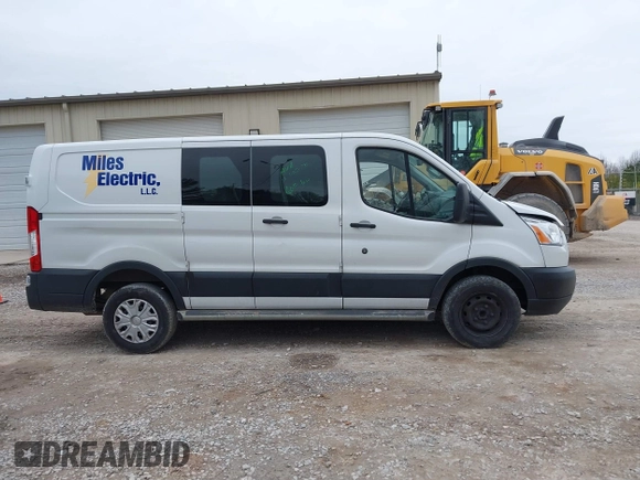 2019 Ford Transit с VIN 1FTYR1ZM8KKB50045, выставлен на аукционе IAAI как лот 41467897 с пробегом 106 525 миль миль и . История ставок и продаж доступна на DreamBid. Изображение 13.