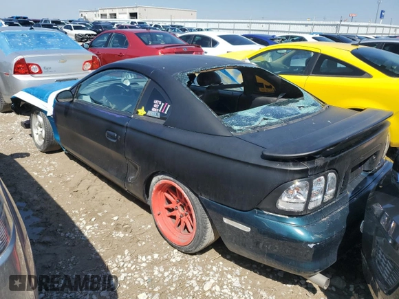 1995 Ford Mustang GT with VIN 1FALP42T7SF127468, listed as a Copart auction lot 46521535 with 142,188 mi miles and Clean title. Bid and sale history available at DreamBid. Image 2.