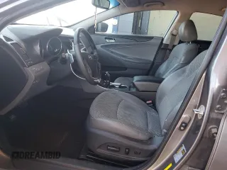 2011 Hyundai Sonata Limited z VIN 5NPEC4AC1BH285794, wystawiony jako Copart lot #57187475 z przebiegiem 166 499 mil mil oraz Czysty tytuł • Clean title. Historia ofert i sprzedaży dostępna na DreamBid. Obrazek 7.