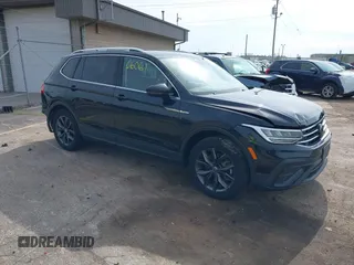 2023 Volkswagen Tiguan SE с VIN 3VVMB7AXXPM003447, выставлен на аукционе IAAI как лот 42566061 с пробегом 39 185 миль миль и . История ставок и продаж доступна на DreamBid. Изображение 1.
