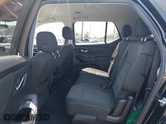 2019 Chevrolet Traverse LS z VIN 1GNERFKW3KJ222388, wystawiony jako IAAI lot #42225444 z przebiegiem 94 777 mil mil oraz . Historia ofert i sprzedaży dostępna na DreamBid. Obrazek 8.