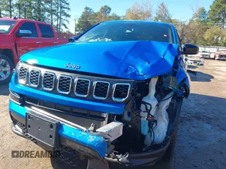 2024 Jeep Compass Sport с VIN 3C4NJDAN7RT139515, выставлен на аукционе IAAI как лот 40888483 с пробегом 7 253 миль миль и . История ставок и продаж доступна на DreamBid. Изображение 6.