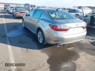 2018 Lexus ES 350 with VIN 58ABK1GG4JU081479, listed as a IAAI auction lot 41363284 with 35,487 mi miles and . Bid and sale history available at DreamBid. Image 3.