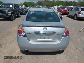 2010 Nissan Altima 2.5 SL with VIN 1N4AL2AP4AN562836, listed as a IAAI auction lot 41935302 with 1 mi miles. Bid and sale history available at carsss.com. Image 16.