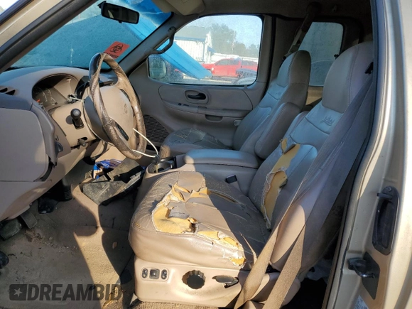 1999 Ford F-150 XL with VIN 1FTRX17L2XNB01093, listed as a Copart auction lot 44211425 with 180,596 mi miles and Clean Title. Bid and sale history available at carsss.com. Image 7.