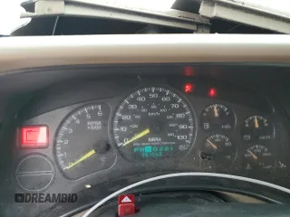 2002 Chevrolet Suburban LT with VIN 3GNEC16Z12G363244, listed as a Copart auction lot 51147114 with 261,559 mi miles and Salvage Title. Bid and sale history available at carsss.com. Image 9.