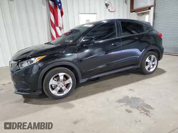 2021 Honda HR-V LX with VIN 3CZRU6H35MM712496, listed as a Copart auction lot 44526155 with 31,445 mi miles and Clean Title. Bid and sale history available at carsss.com. Image 1.